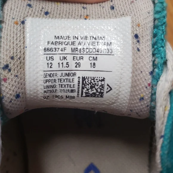 Converse All*Star Youth size 12 Unisex EUC! - Picture 2 of 9